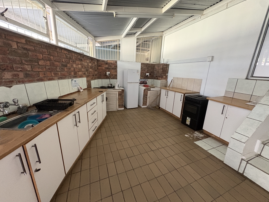 16 Bedroom Property for Sale in King Williams Town Central Eastern Cape